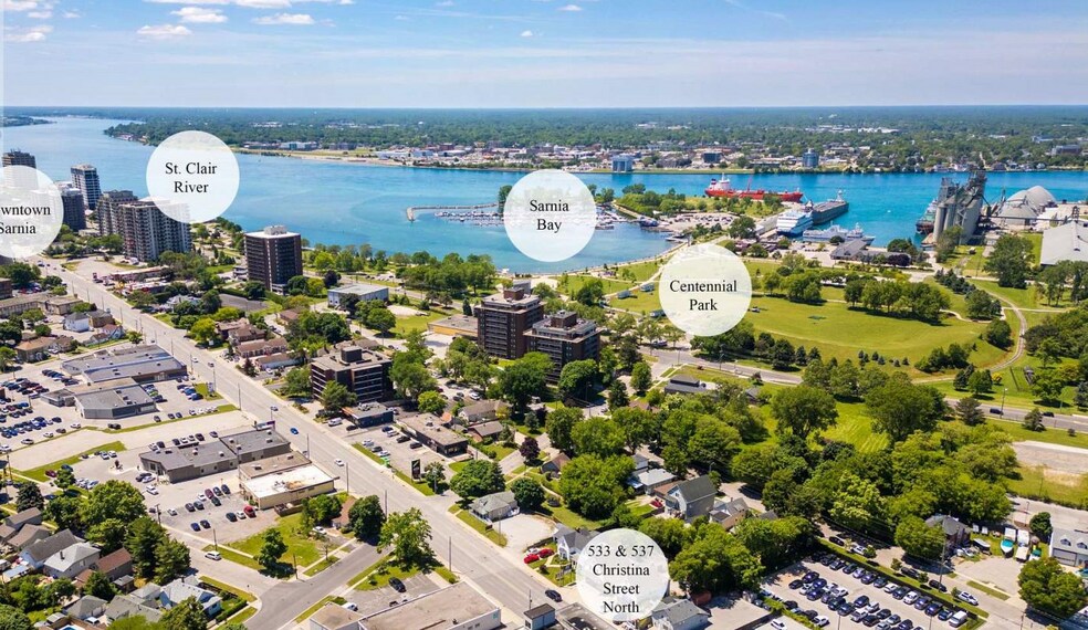 533-537 Christina St N, Sarnia, ON à vendre - Aérien – Image 2 sur 14