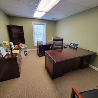 Plus de détails pour 7 W Queens Way, Hampton, VA - Bureau à louer