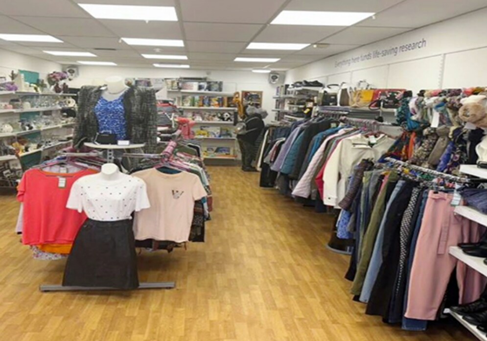 Cancer Research, 8 High Street, Fort William, Fort William, HLD PH33 6EU - Lot 8 -  - Photo intérieure - Image 1 of 1