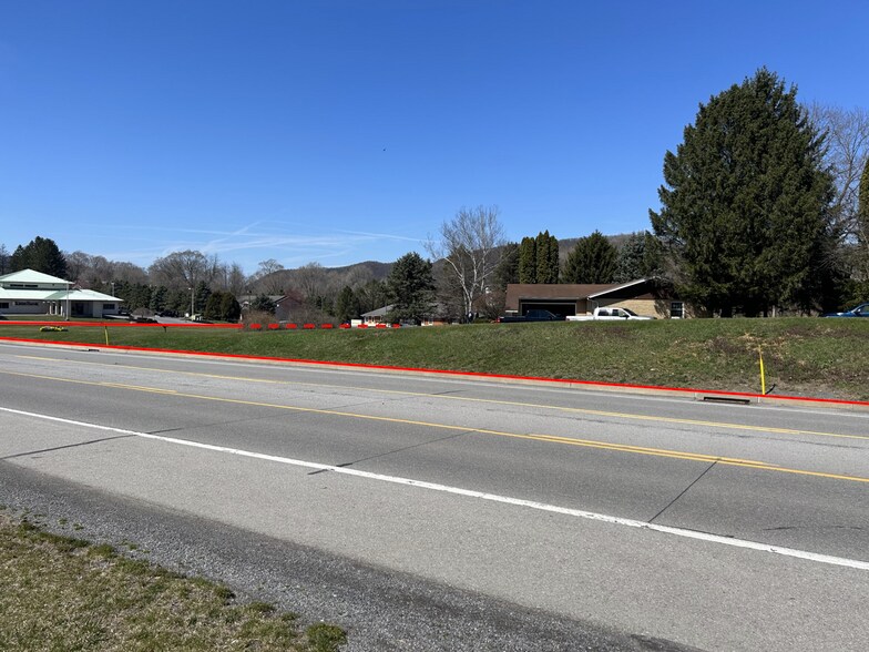 1211 Zion Rd, Bellefonte, PA à vendre - Photo principale – Image 1 sur 2
