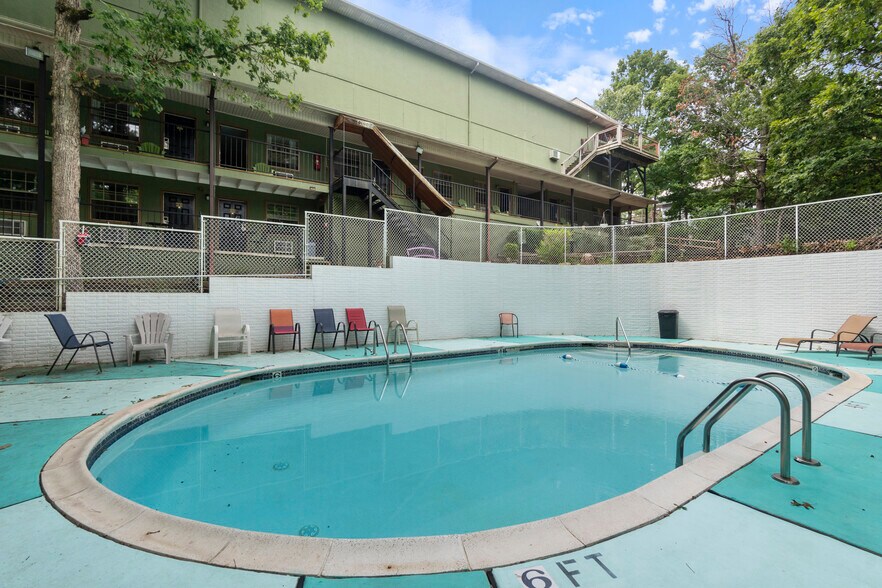 3031 E Van Buren, Eureka Springs, AR à vendre - Photo de l’immeuble – Image 3 sur 42