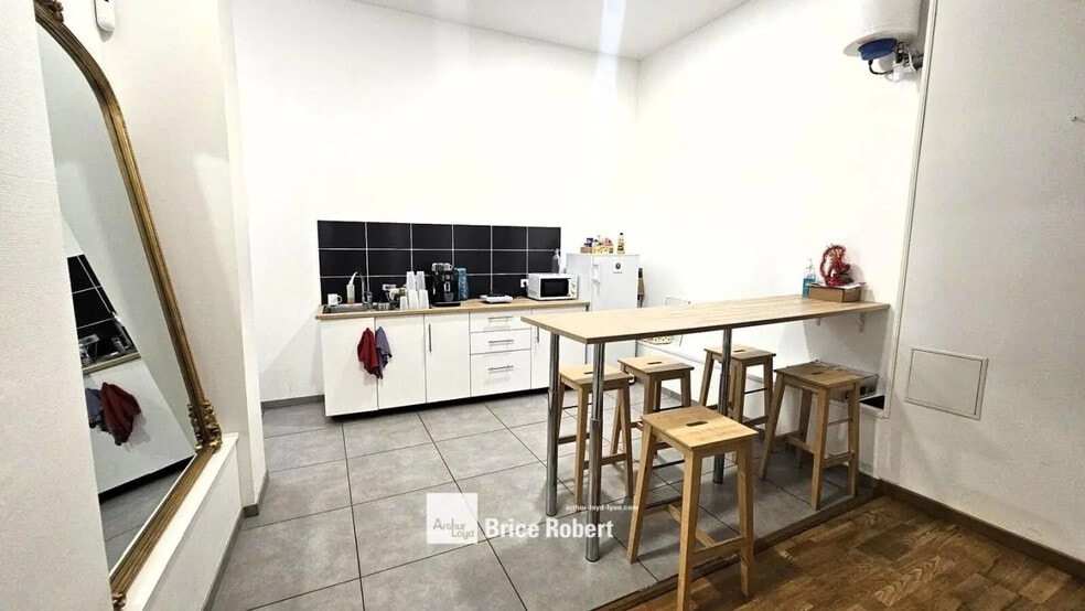 12 Rue Louis Dansard, Lyon à louer - Photo intérieure – Image 3 sur 4