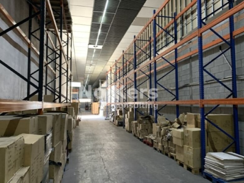 Industriel/Logistique dans L'Hospitalet de Llobregat, Barcelona à louer - Photo intérieure – Image 1 sur 4