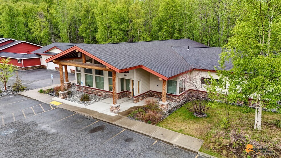 4551 E Bogard Rd, Wasilla, AK à vendre - Photo de l’immeuble – Image 2 sur 105