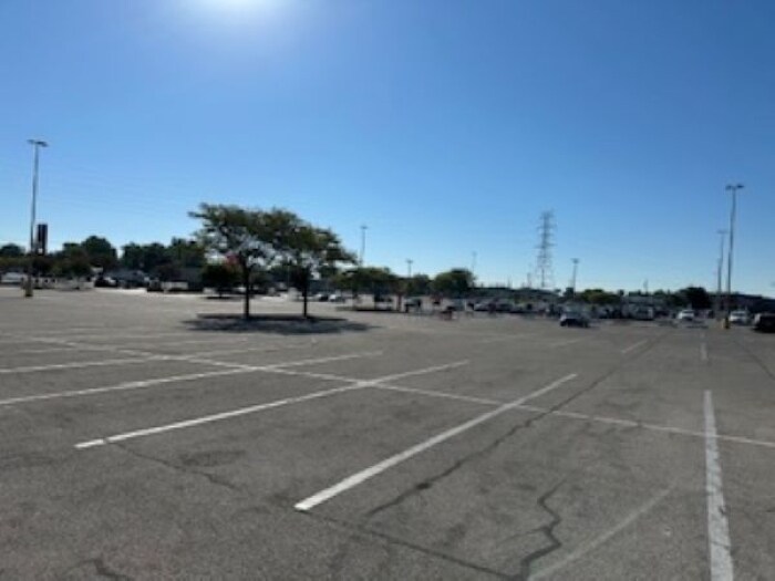 4000-4036 N 1st Ave, Evansville, IN à louer - Photo de l’immeuble – Image 3 sur 7