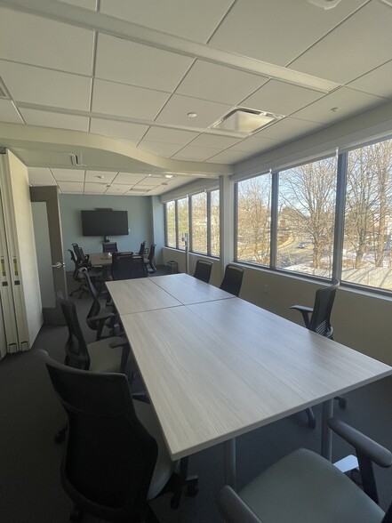 14 Westport Ave, Norwalk, CT à louer - Photo intérieure – Image 3 sur 8