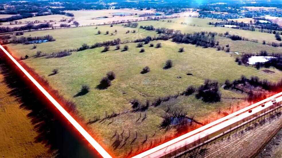 1101 E Walnut St, Raymore, MO à vendre - Vidéo sur l’annonce professionnelle – Image 2 sur 6