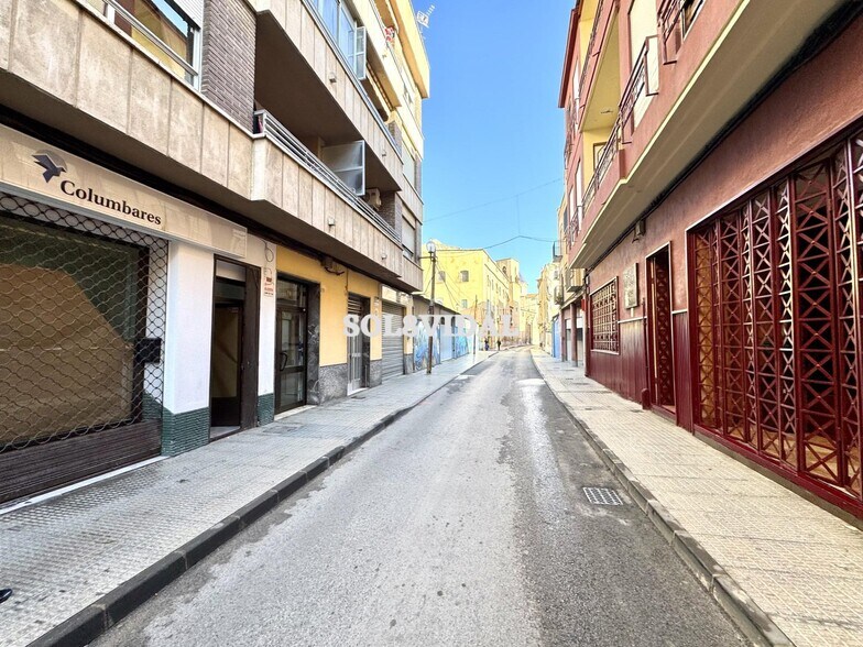 Local commercial dans Orihuela à louer - Photo de l’immeuble – Image 1 sur 12