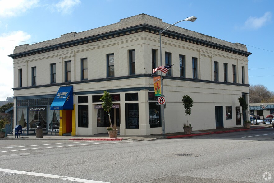 102 Bridge St, Arroyo Grande, CA à louer - Photo principale – Image 1 sur 48