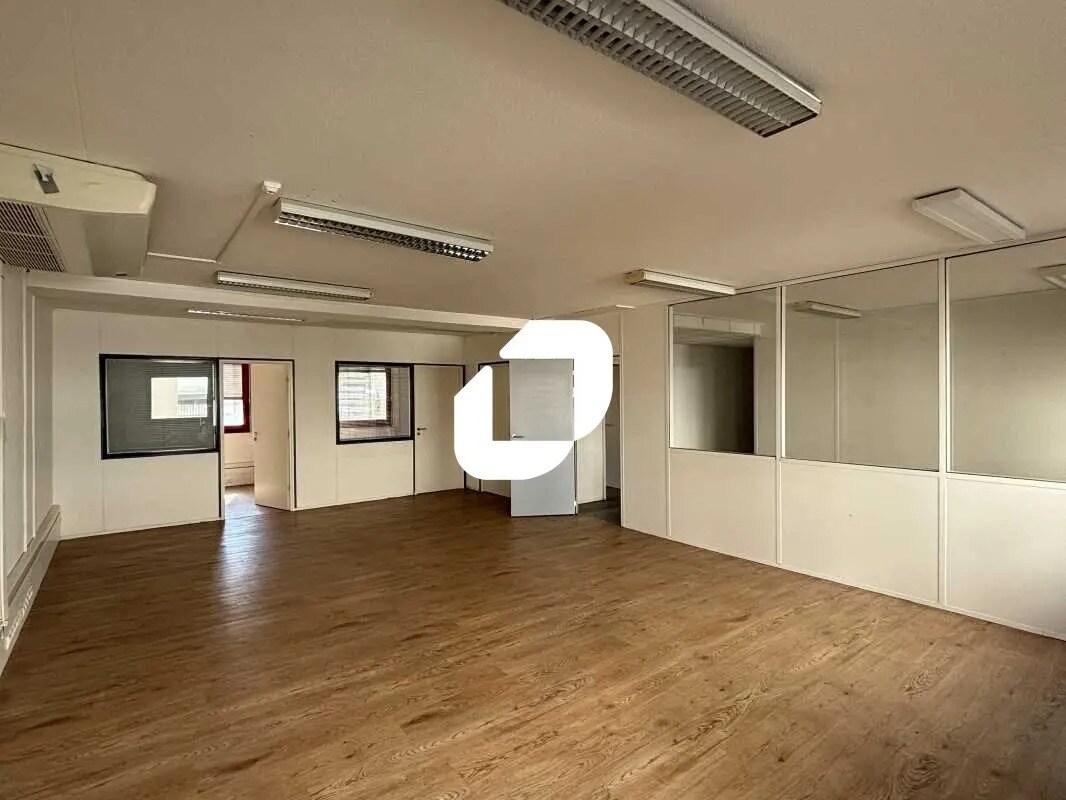 dans Lyon à vendre Photo de l’immeuble– Image 1 sur 1