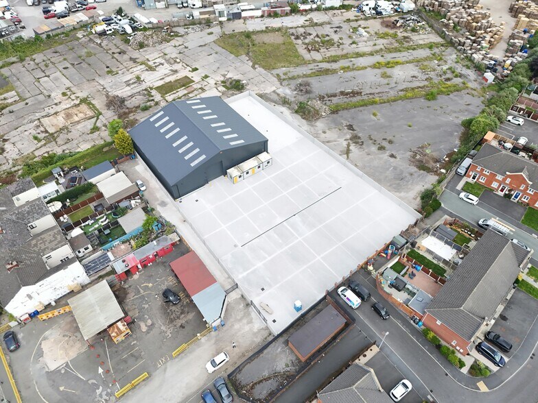 365 Hale Rd, Widnes à louer - Photo de l’immeuble – Image 3 sur 14