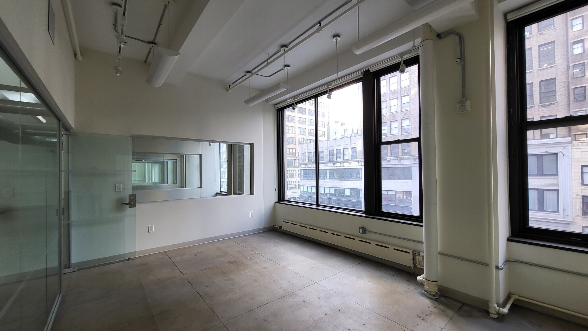 347 7th Ave, New York, NY à louer Photo intérieure– Image 1 sur 4