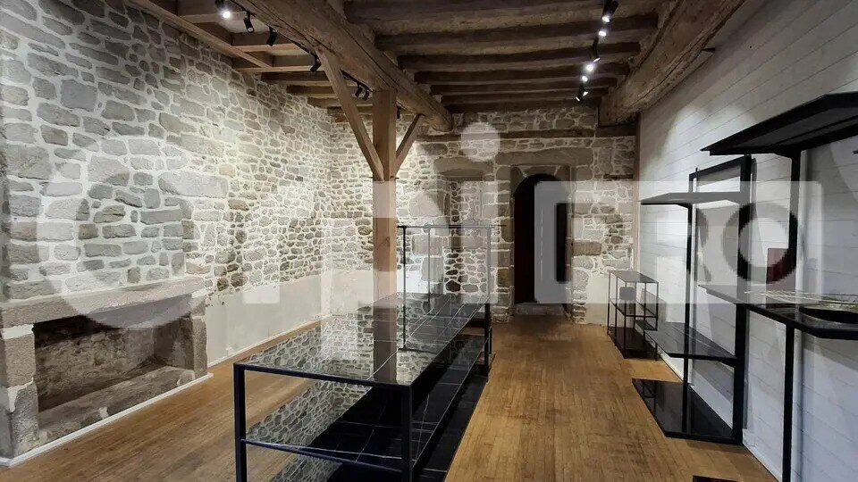 Local commercial dans Guérande à louer - Photo intérieure – Image 1 sur 6