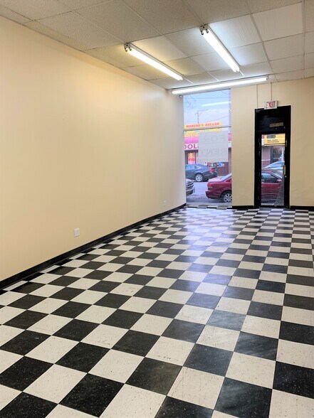 3350 W 25th St, Chicago, IL à louer - Photo intérieure – Image 2 sur 5