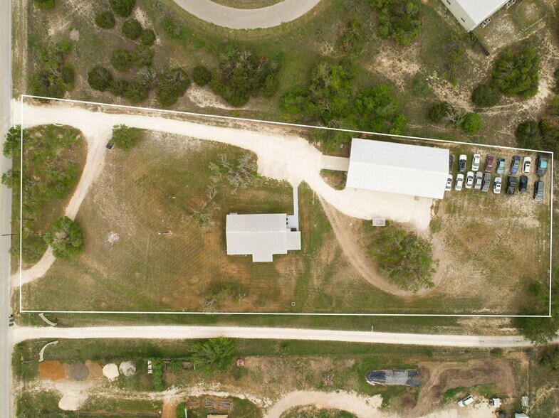 4909 Bell Springs Rd, Dripping Springs, TX à vendre - Photo principale – Image 2 sur 39