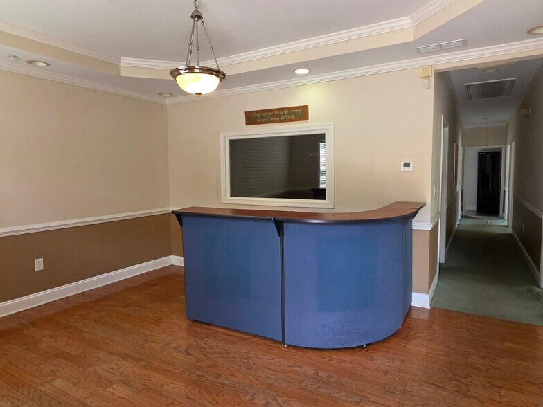180 Prospect Pl, Alpharetta, GA à louer - Photo de l’immeuble – Image 2 sur 20