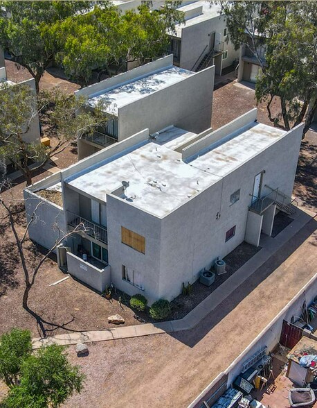 2801 E Marconi Ave, Phoenix, AZ à vendre - Photo de l’immeuble – Image 2 sur 6