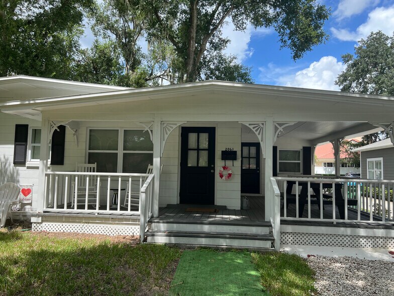 2061 Dundee Dr, Winter Park, FL à louer - Photo de l’immeuble – Image 3 sur 19