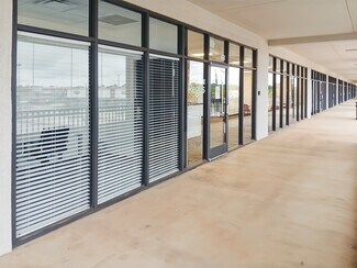 Plus de détails pour 3209 S Broadway, Edmond, OK - Coworking à louer