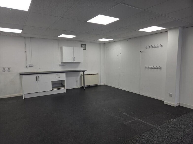 Old Hall St, Stoke On Trent à louer - Photo de l’immeuble – Image 2 sur 13