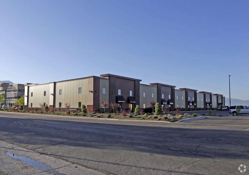 1471 W 1250 S, Orem, UT à louer - Photo de l’immeuble – Image 2 sur 4