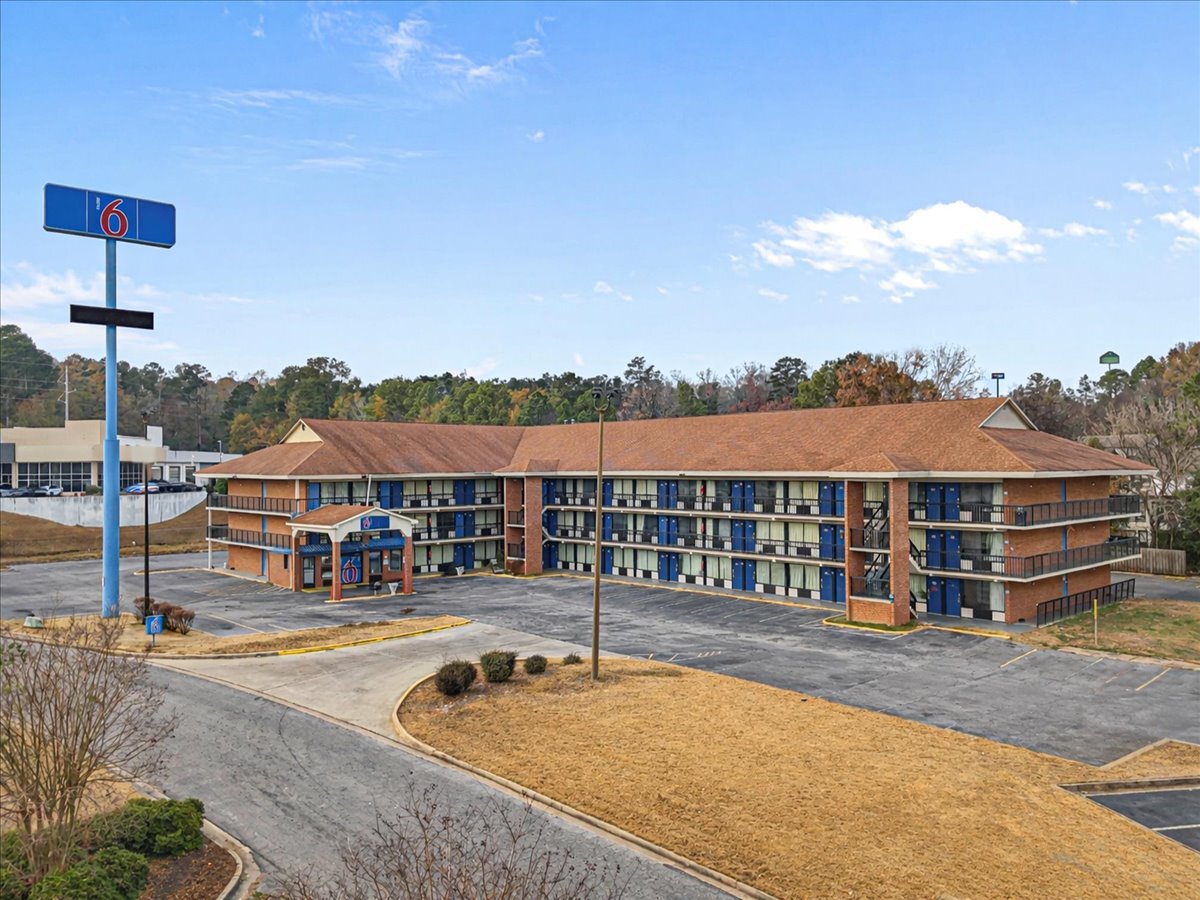 105 Riverside Pky, Macon-Bibb, GA à vendre Photo principale– Image 1 sur 17