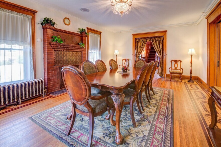 415 E Lincolnway, Mishawaka, IN à vendre - Photo de l’immeuble – Image 2 sur 6