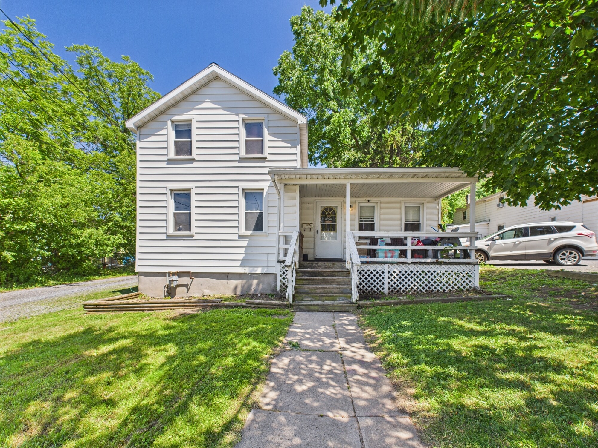 17 Perrine St, Auburn, NY à vendre Photo principale– Image 1 sur 2