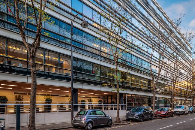 Plus de détails pour Bureau à louer