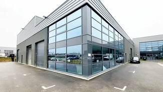 Plus de détails pour Bureau, Local d'activités à louer