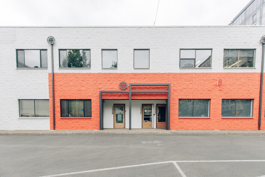 1328-1332 NW Kearney St, Portland, OR à louer - Photo de l’immeuble – Image 2 sur 4