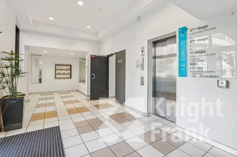 6 Rue Olof Palme, Clichy à louer - Hall d’entrée – Image 3 sur 10