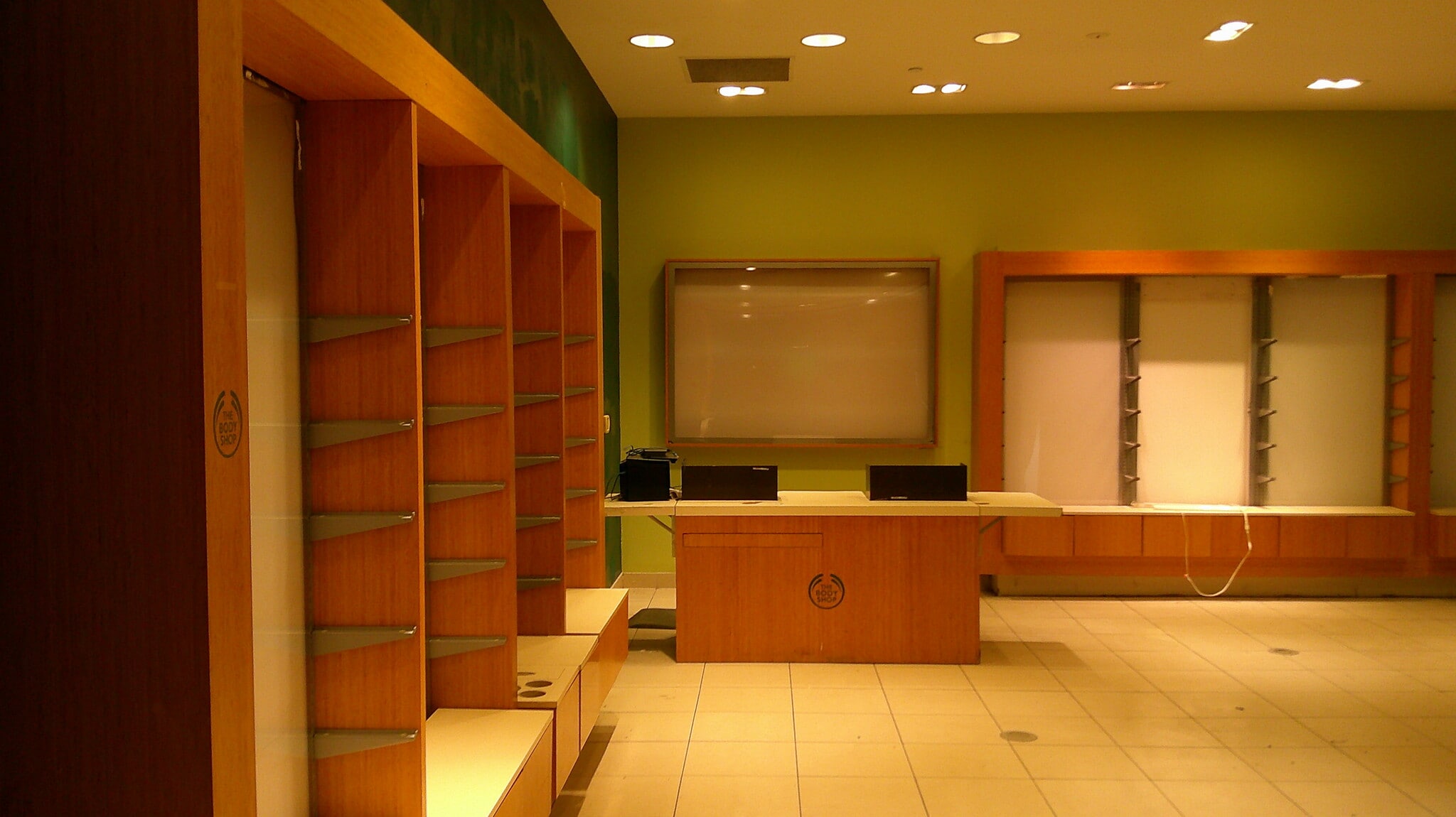 2086 Newpark Mall, Newark, CA à louer Photo intérieure– Image 1 sur 1