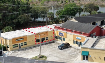 10981-10999 S US Highway 1, Port Saint Lucie, FL à louer Photo intérieure– Image 2 sur 6