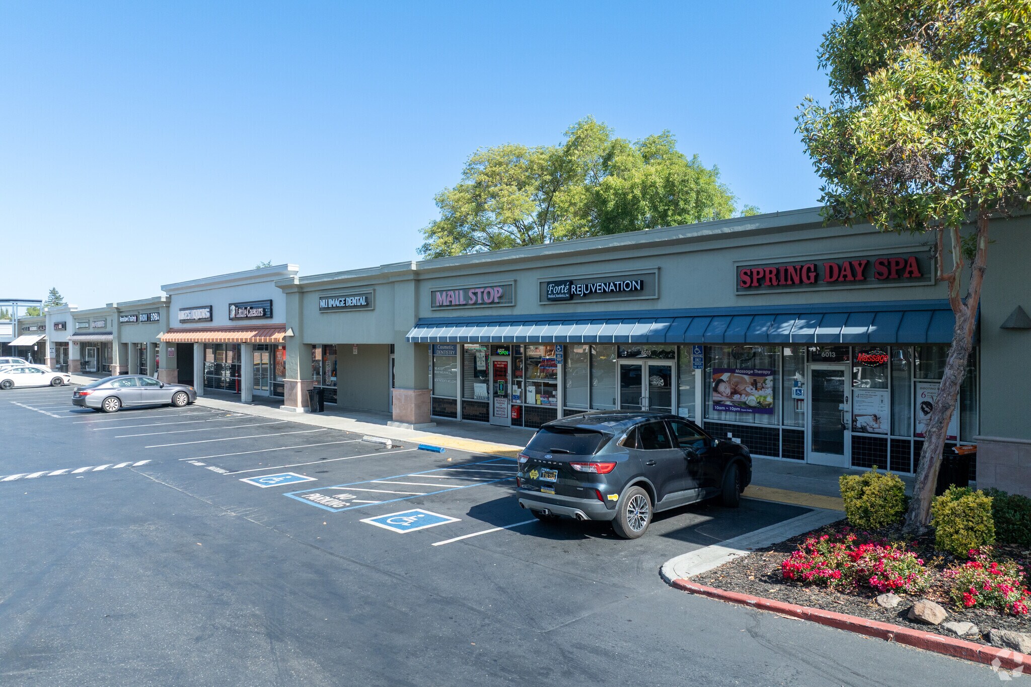 Santa Teresa Blvd, San Jose, CA à louer Photo principale– Image 1 sur 4