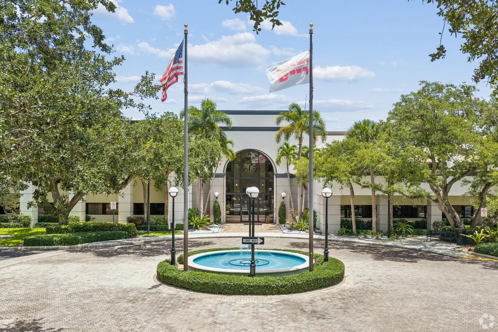 5300 Broken Sound Blvd NW, Boca Raton, FL à louer Photo de l’immeuble– Image 1 sur 31