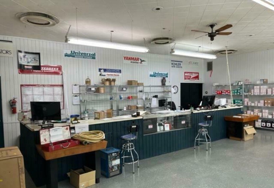 1510 1st Ave N, Saint Petersburg, FL à vendre Photo intérieure– Image 1 sur 4