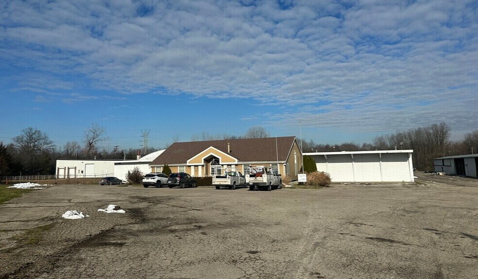 4301 James H. McGee Blvd, Dayton, OH à louer - Photo de l’immeuble – Image 2 sur 13
