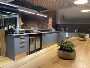 Thomas Ln, Bristol à louer Photo intérieure– Image 2 sur 7