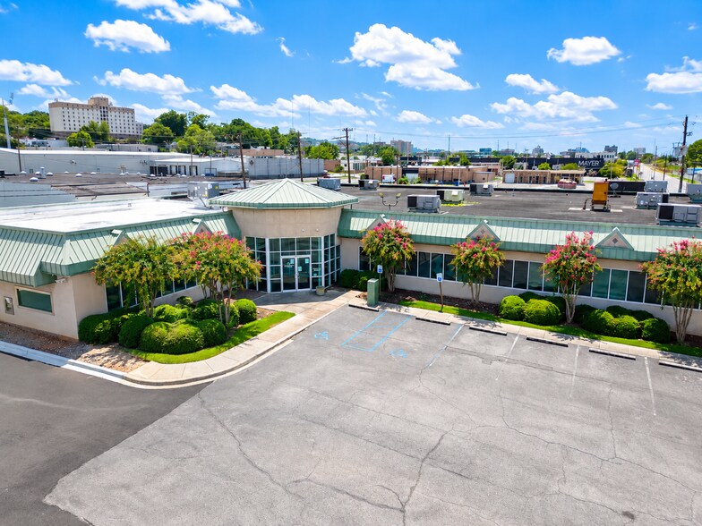 3601 4th Ave S, Birmingham, AL à louer - Photo de l’immeuble – Image 1 sur 8