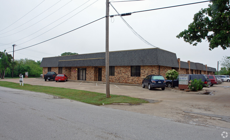 354 McDonnell St, Lewisville, TX à louer - Photo principale – Image 1 sur 5