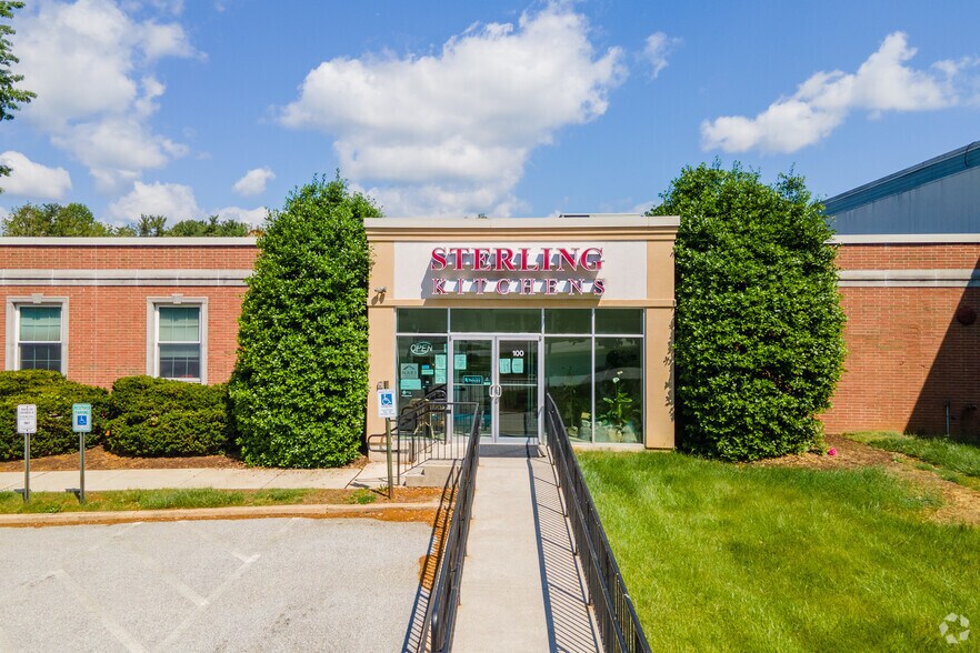 271 Lancaster Ave, Frazer, PA à louer - Photo de l’immeuble – Image 3 sur 14