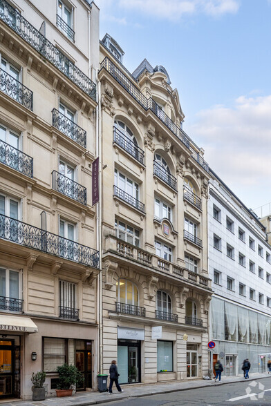 Bureau dans Paris à louer - Photo principale – Image 1 sur 1