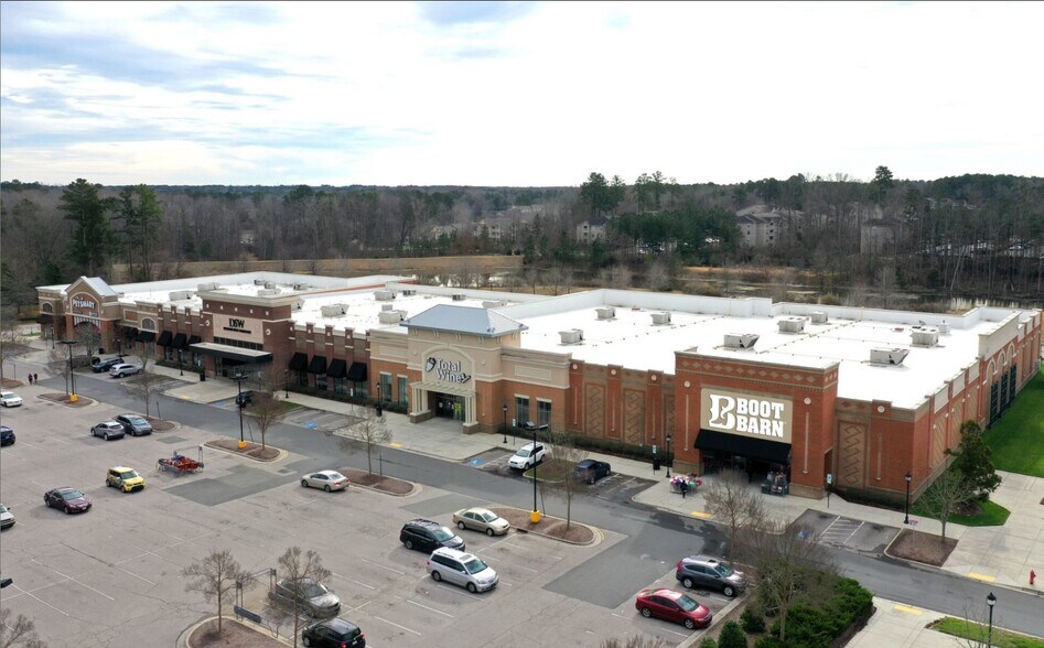 3616 Witherspoon Blvd, Durham, NC à louer - Photo principale – Image 1 sur 1