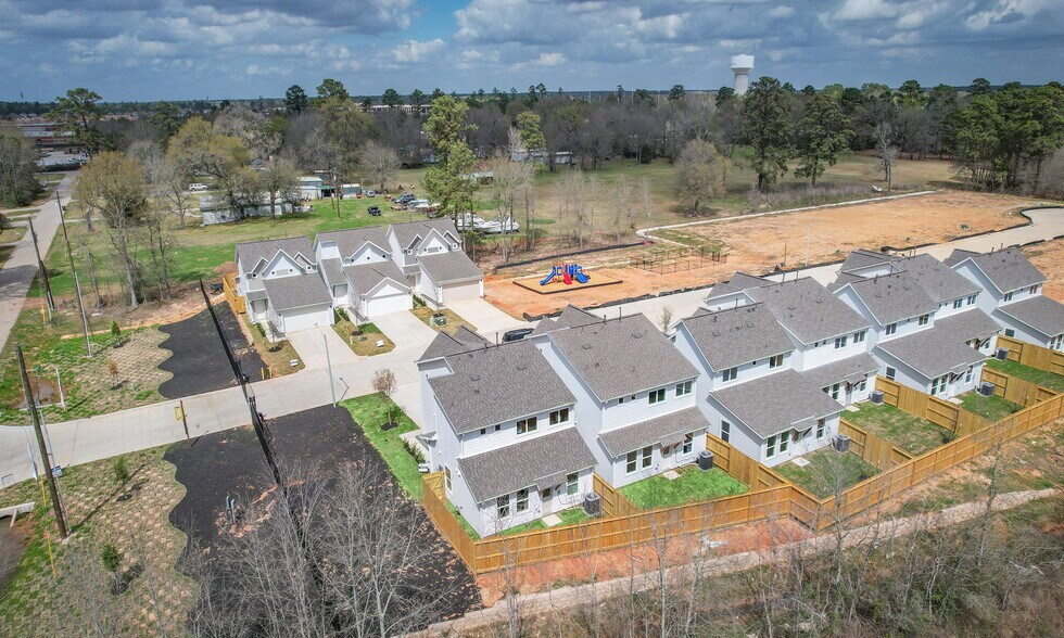 Discovery Trails Subdivision portefeuille de 7 biens à vendre sur LoopNet.fr - Photo de l’immeuble – Image 1 sur 36