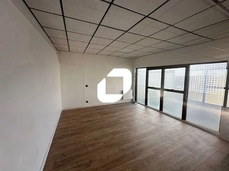 Rue Jacques Robert, Le Thillay à louer - Photo intérieure – Image 2 sur 10