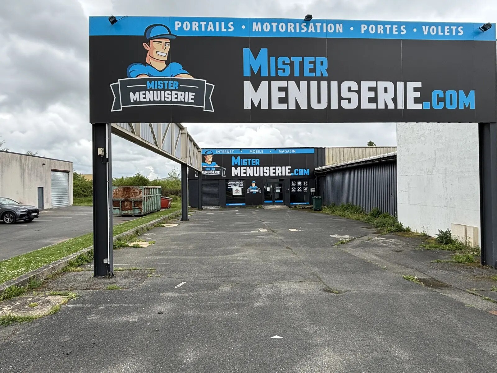 Route De La Charité, Bourges à louer Photo de l’immeuble– Image 1 sur 3