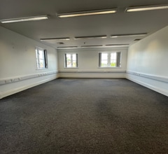 Birchwood Ave, Lincoln à louer Photo intérieure– Image 2 sur 3