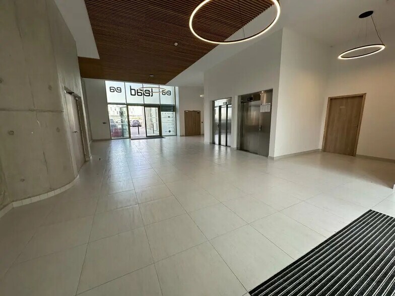 Bureau dans Montpellier à louer - Photo de l’immeuble – Image 2 sur 11