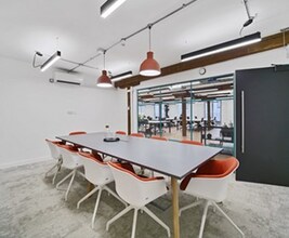 56 Ayres St, Londres à louer Photo intérieure– Image 2 sur 5